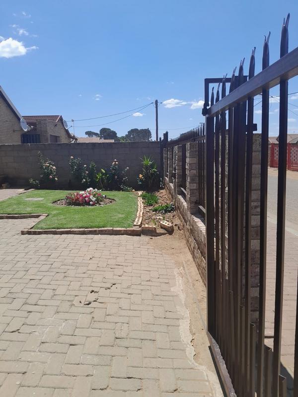 2 Bedroom Property for Sale in Grasslands Free State